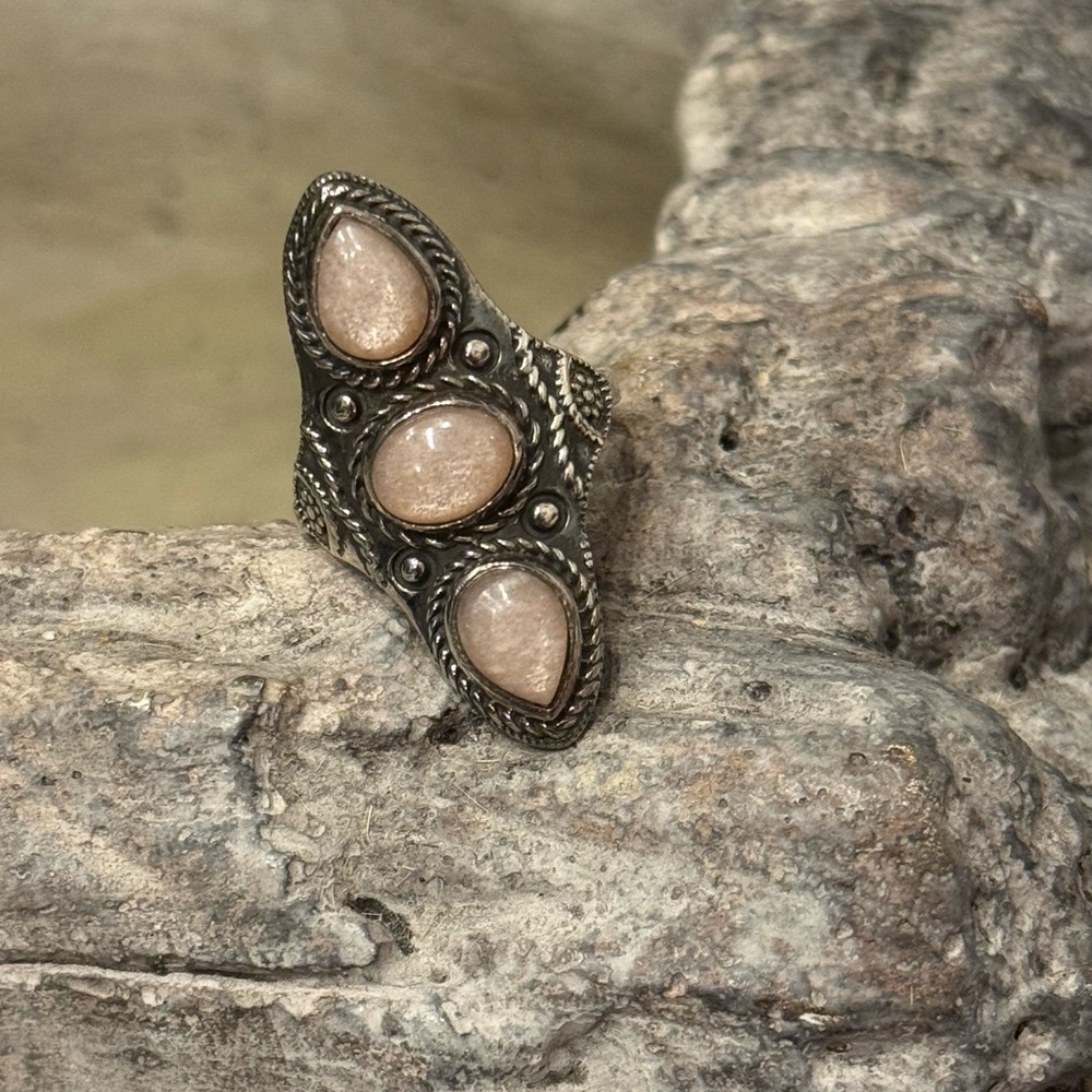 STERLING SILVER CHOCOLATE MOONSTONE RING